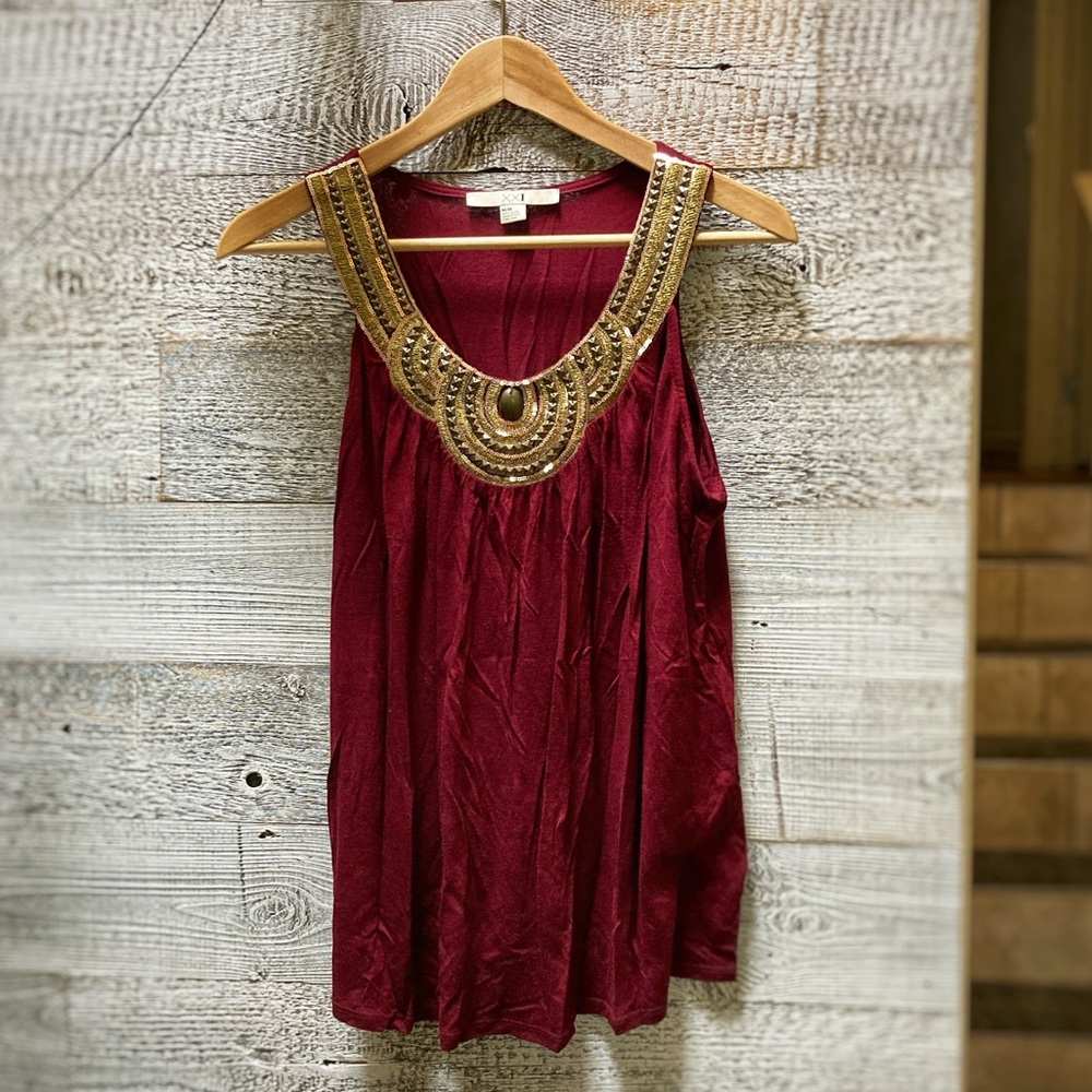 3/$30 | Forever21 | Lightweight Sequinned Sleeveless Top - M, Wine/Oxblood